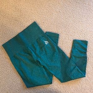Ryderwear size S teal seamless leggings